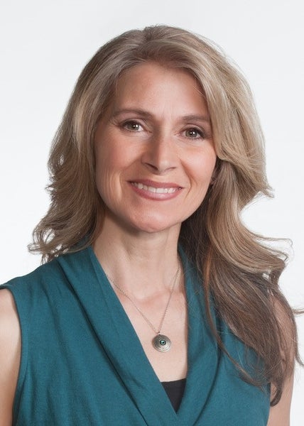 Stephanie Ogilvie, Associate